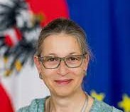 VIENNA: Envoys of four Nations present Credentials to President of India through video conference