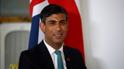 LONDON: Rishi Sunak, Priti Patel Retain Top Jobs As UK PM Shuffles Cabinet