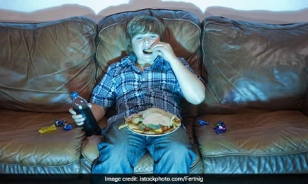 HELSINKI: Physical Activity Protects Children From Being Overweight In Adolescence Due To Digital Use In Childhood