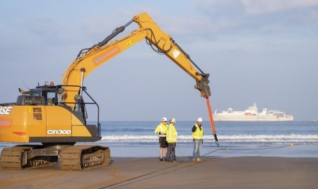 LONDON: Massive’ transatlantic data cable landed on beach in Bude