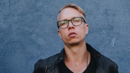 TORONTO: Is internet addiction a growing problem?