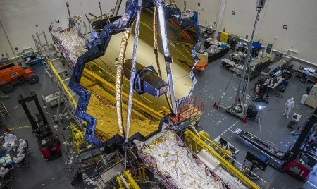 TEXAS: A $10bn ‘glittering space jewel’ begins its mission