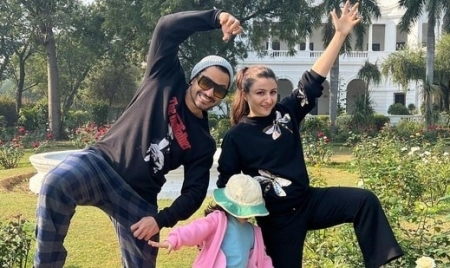 MUMBAI: Soha on her ‘dysfunctional family’- ‘Kunal and I are crazy when together’