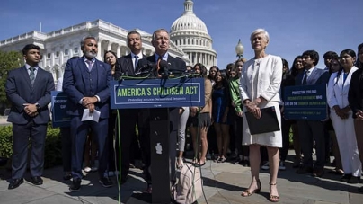 WASHINGTON: In A First, White House Officials Meet Indian-American Documented ‘Dreamers’