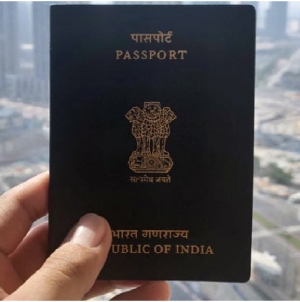 TORONTO : Over 1 Lakh Indians Gave Up Citizenship In 2021: Minister In Lok Sabha