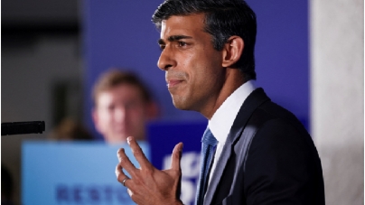 LONDON : Rishi Sunak Remembers Parents’ “Sacrifice” In Last Lap Of UK PM Race
