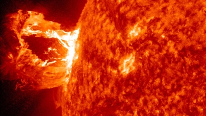 PARIS : Sun’s Upcoming Peak of Sunspot and Solar Flare Activity Could Set Records