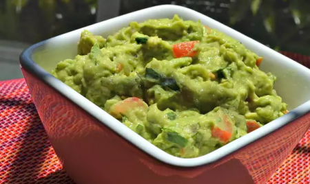 Traditional Mexican Guacamole