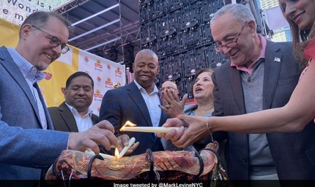 WASHINGTON: Bollywood Dance Show, Indian Dishes