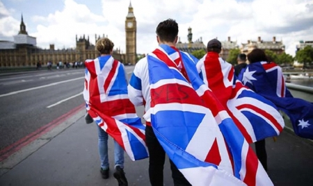 LONDON : Indians Make Up Highest Number Of Non-UK Born Residents In England, Wales