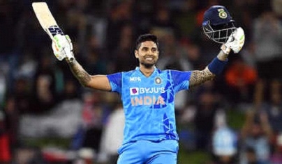 MELBOURNE : Suryakumar Yadav is the new global T20 superstar: Brett Lee