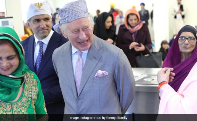 LONDON: King Visits Gurdwara: Charles Lauds ‘Langar’, Sikh Community Service During Covid