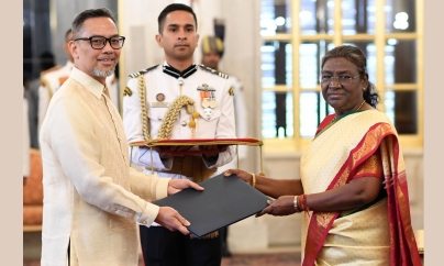 MANILA: Envoys of Five Nations Present Credentials to The President of India