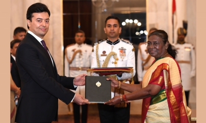 TASHKENT: Envoys of Five Nations Present Credentials to The President of India