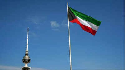 KUWAIT CITY: Kuwait limits expats’ stay abroad to six months under new residency rules